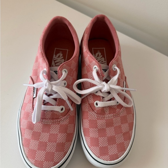 Vans Pink Checkerboard Low-Top Sneakers - Picture 3 of 7